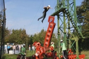 Kratstapelen bij Landgoed de Biestheuvel