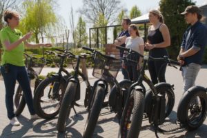 Landgoed de Biestheuvel - Kickbike Fat Max elektrische steps